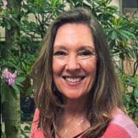 100+ "Bawcom" profiles