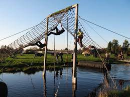 Le 1er janvier 2006, le village comptait 3 880 habitants. Adventuretickets Nl Survival Tour In De Polder Nabij Amsterdam