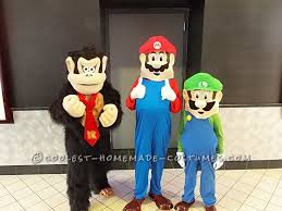 Последние твиты от donkey kong (@donkeykongape). Coolest Homemade Donkey Kong Costumes