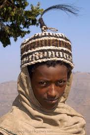 Pictures Of Ethiopia 0023 Wearing A Hat Made Of Goat S Hair Mountains Near Lalibela African People Ethiopia African Culture
