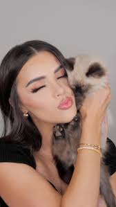 Who WON?! 🥇 ⠀⠀⠀⠀⠀⠀⠀⠀⠀⠀⠀⠀ #makeup #lipcombo #liptutorial #beauty #lippies  #lipcombos #makeuptutorial #makeuptransformation #makeupreview #mua  #makeuptipsandtricks #makeuphacks