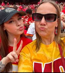 22 baby girl! Happy birthday beautiful 🩷 @alyssa.strain