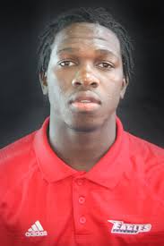 Men's soccer continues winning streak