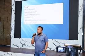 Apa sebenarnya pengertian logistik tersebut? Training Product Knowledge Tentang Seluk Beluk Logistik Ljr Logistics Layanan Pengiriman Barang Melalui Darat Laut Udara