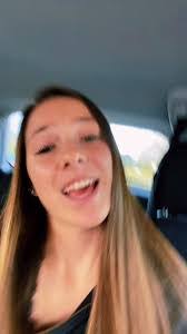 Julie Fizer's Instagram, Twitter & Facebook