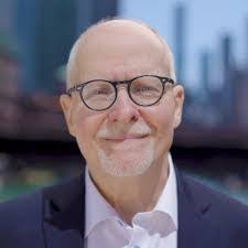 Johnny Pinelli's Instagram, Twitter & Facebook