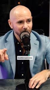 Eileen Polanco's Instagram, Twitter & Facebook