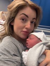 It's a girl!! Welcome to the world Helena James 🩷