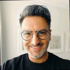 Honoured to receive the 'Top Rep, EMEA' award for the second year running  at Snyk's SKO last week 🏆 The success wouldn't be possible without the  hard work and support of the