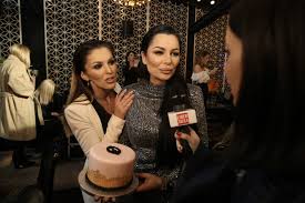 Maquiagem e beleza você vai enxergar a maquiagem como algo ainda mais prazeroso e descomplicado. Brigitte SfÄƒt A Primit De Ziua Ei Un Magazin Din Partea SoÈ›ului Libertatea