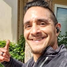 Mike Quezada (@questzen) • Instagram photos and videos