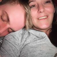 Tessa Hatch's Instagram, Twitter & Facebook