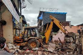Mumbai dongri building collapse live updates: Mumbai Building Collapse At Least 11 Dead As Rescue Efforts Continue Bbc News