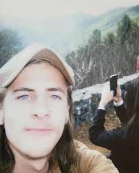 Ben Piper at Bolivar Zoar (@thebolivarzoar) • Instagram photos and videos