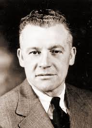 Player photos for the 1930-31 Detroit Falcons at hockeydb.com