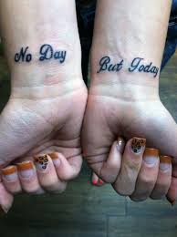 Glorious Wrist Tattoos Sortrature Wrist Tattoos Tattoo Designs For Girls Tattoos