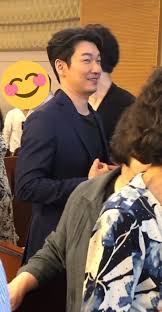 안 본 사람은 있어도 한 번만 본 사람은 없다! ë‰´ì§¤ì •ë¦¬ìš© Auf Twitter ì¡°ìŠ¹ìš° ì´ìš©ì§„
