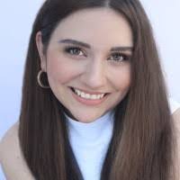 Kate Haas's Instagram, Twitter & Facebook