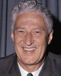 Warren Knowles's Instagram, Twitter & Facebook