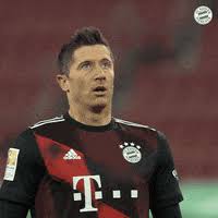 Screaming robert lewandowski gif by fc bayern munich this gif by fc bayern munich has everything: Lewandowski Calm Gifs Get The Best Gif On Giphy