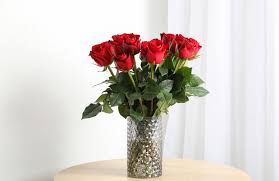 If you want to store fresh mint and other herbs in the fridge, store them in a glass jar and treat them like a bouquet of flowers. How To Make Flowers Last Longer 7 Pro Tricks Reader S Digest Asia