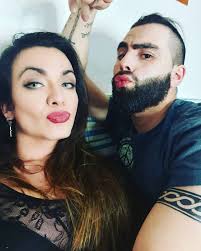 Fernanda Brown Divina added a new...