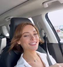 Inés Ochoa (@inesochoaof)