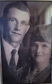 Elvin Mullins's Instagram, Twitter & Facebook