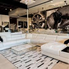 I saw the reviews were very polar, so there must be a store not doing a good job to make this such an opposite experience. Modani Furniture Los Angeles 2 Tips