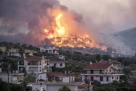 Maybe you would like to learn more about one of these? En Grece Les Pompiers Luttent Contre Un Violent Incendie De Foret La Presse