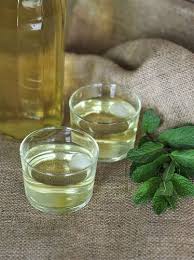 Sirop De Menthe Fraiche Fait Maison My Parisian Kitchen Recette Sirop De Menthe Menthe Menthe Fraiche