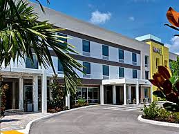 See 495 traveler reviews, 163 candid photos, and great deals for courtyard naples, ranked #25 of 61 hotels in naples and rated 4. Newly Opened Hotels In Naples Mia Dahl S Guide 2021