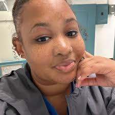 JaydaDavis is out here claiming that boxing champ #ClaressaShields was  allegedly pregnant during some of her fights, ALLEGEDLY. 👀 Heavy