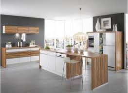 E22b74c1717ac2454657d8d0fe6c41bd Jpg 600 439 High Gloss Kitchen Cabinets Kitchen Furniture Design Kitchen Cabinet Design