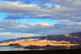 See the hoover dam from the waters of lake mead or lake mohave, or find solitude in one of the park's nine wilderness areas. Lake Mead National Recreation Area Campgrounds Campsite Photos Info