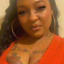 Kenny Derrick's Instagram, Twitter & Facebook