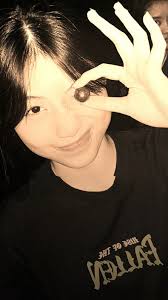 Momen Viral Zee Asadel Main Gitar dan Video Hapus