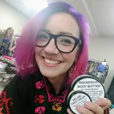 Kari Nix's Instagram, Twitter & Facebook