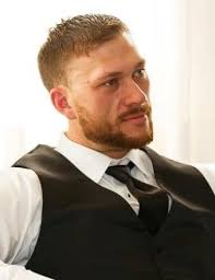 Devin Thomson's Instagram, Twitter & Facebook