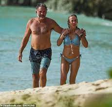 Gary lineker says he cant see himself getting married again. Gary Lineker S Ex Wife Michelle Cockayne 55 Cosies Up To A Mystery Man On The Beach In Barbados Latest Celebrity News