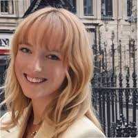 Lori Dillender's Instagram, Twitter & Facebook