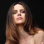 Elisa Howie's Instagram, Twitter & Facebook