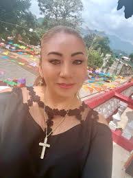 Elsa Aguilar's Instagram, Twitter & Facebook