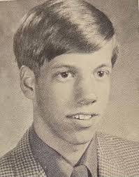 Lauri Adams's Instagram, Twitter & Facebook