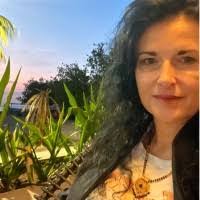 Jackie Symonds's Instagram, Twitter & Facebook