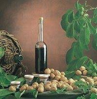 La prima volta che si tenta di produrre un buon liquore, giunge in aiuto il vivo ricordo della nonna propria o di altri che, forte della grande esperienza di sua nonna, preparava intrugli con la logora ricetta tramandata di nonna in nonna. Il Libro Dei Liquori Fatti In Casa Pdf Ricette Di Cucina Gustosa Ricerca