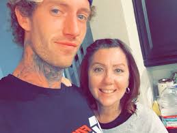 Danielle Edens (@warroomonwheels) • Instagram photos and videos