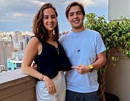Fausto silva parece estar de casa nova. Filho De Faustao Celebra Aniversario De Irma E Mostra Fisico Apos Bariatrica Quem Quem News