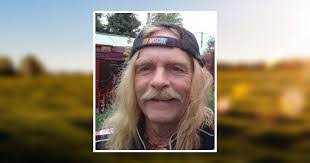 Warren Bickford's Instagram, Twitter & Facebook