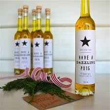 Dazzling New Year 23 Carat Gold Flecked Olive Oil Hardtofind In 2020 Gold Flecks Australian Gifts Oils